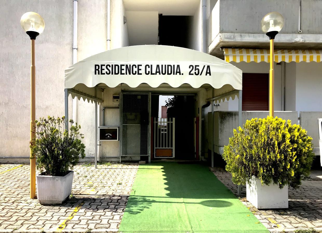 Claudia Residence Alba Adriatica Eksteriør billede